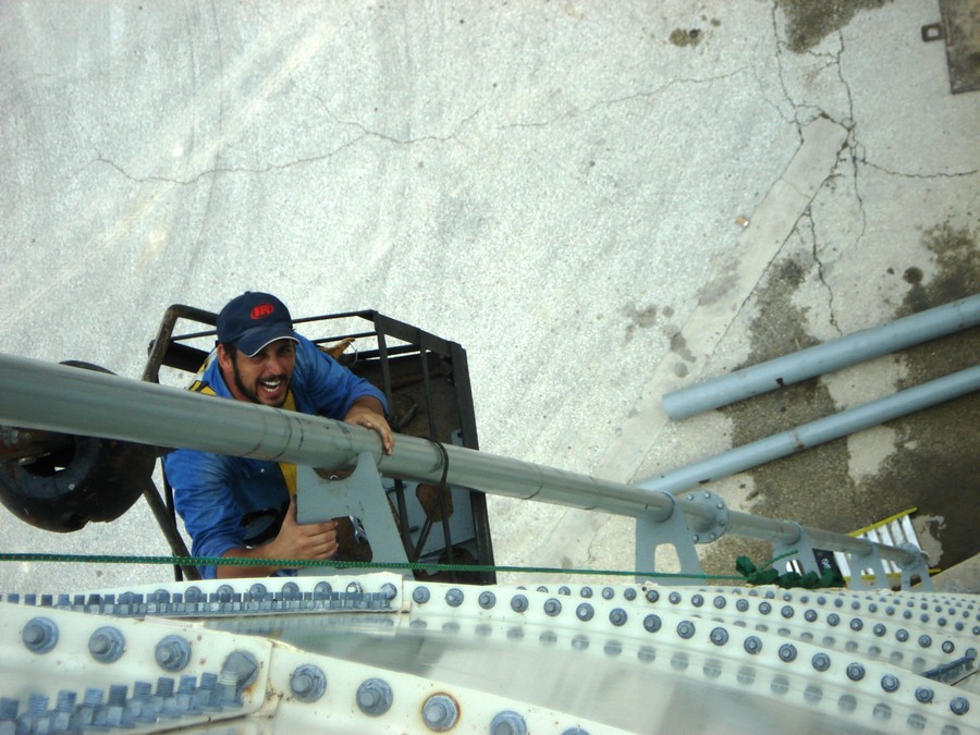 installation of pneumatic conveyor piping